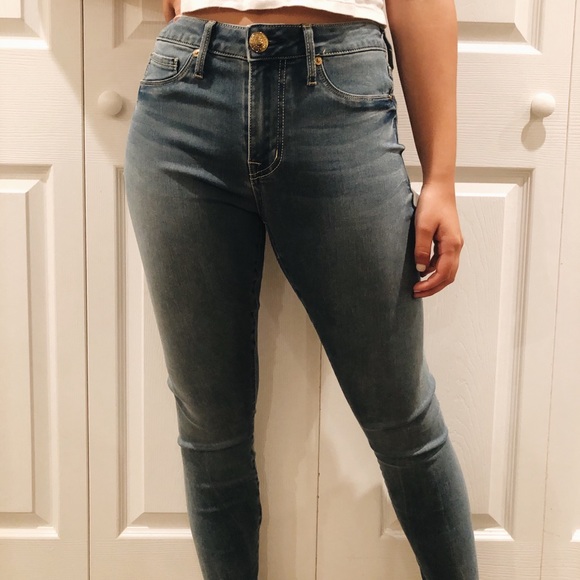 Seven7 Denim - Skinny leg Jeans